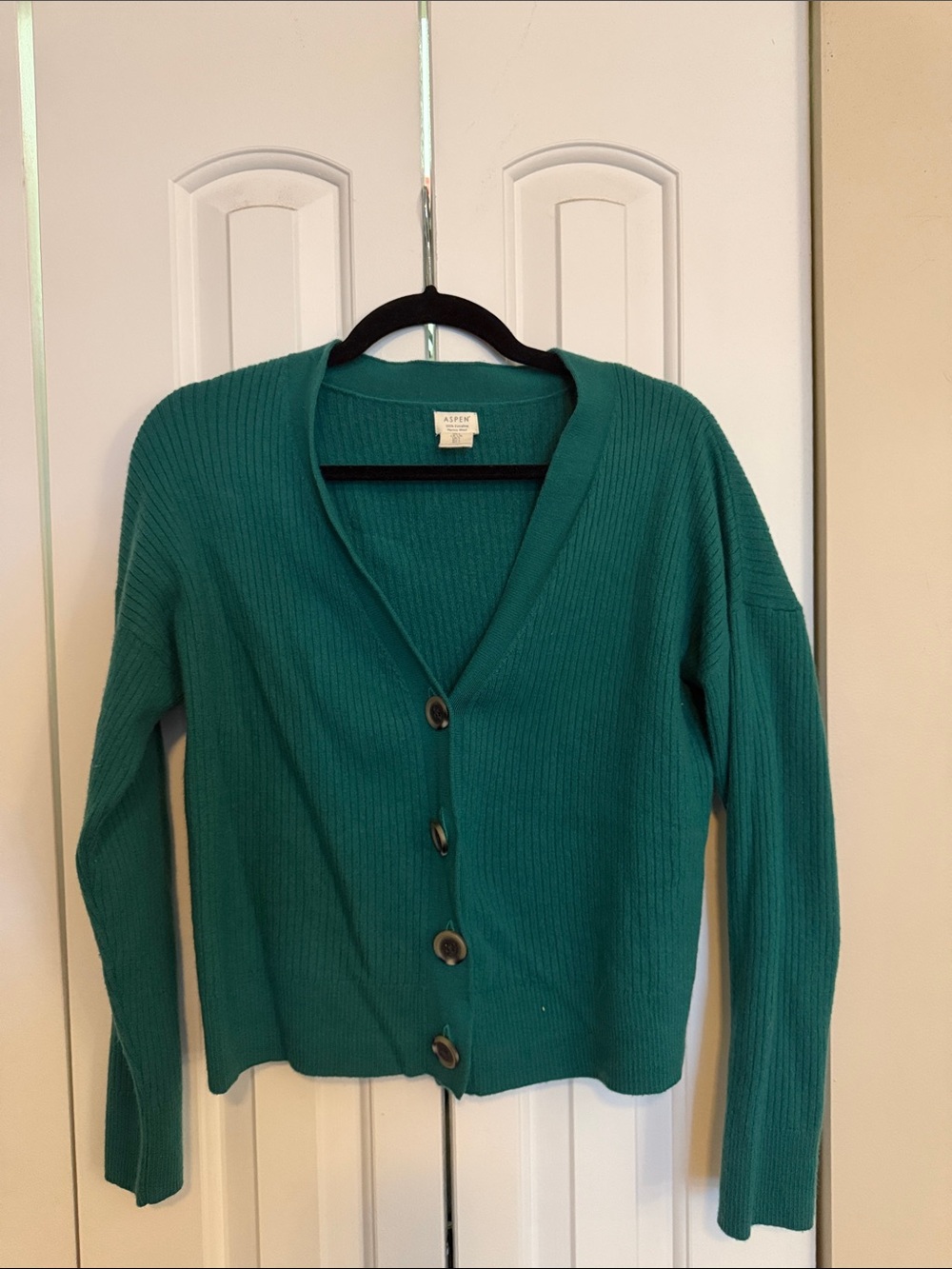 ASPEN 100% MERINO WOOL SWEATER